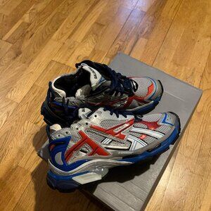 Balenciaga runner